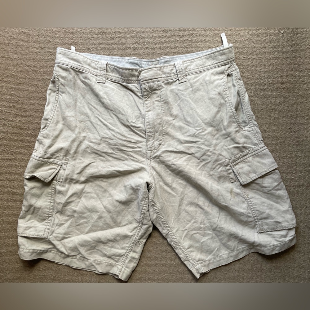 Linen blend cargo shorts